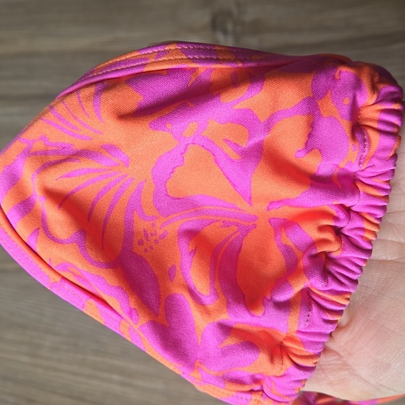L*space Aspen "Path To Paradise" Bikini Top - Picture 4 of 5
